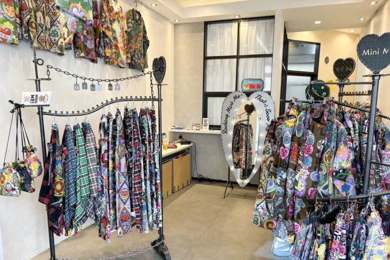 ブランド世界観をオリジナル什器持込みで演出